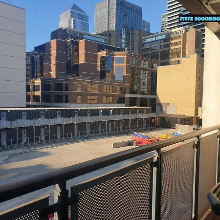 80S Retro 1Bed Studio Serviced Apartment Canary Wharf Perfect For Solo & Couple Travellers London Exterior photo