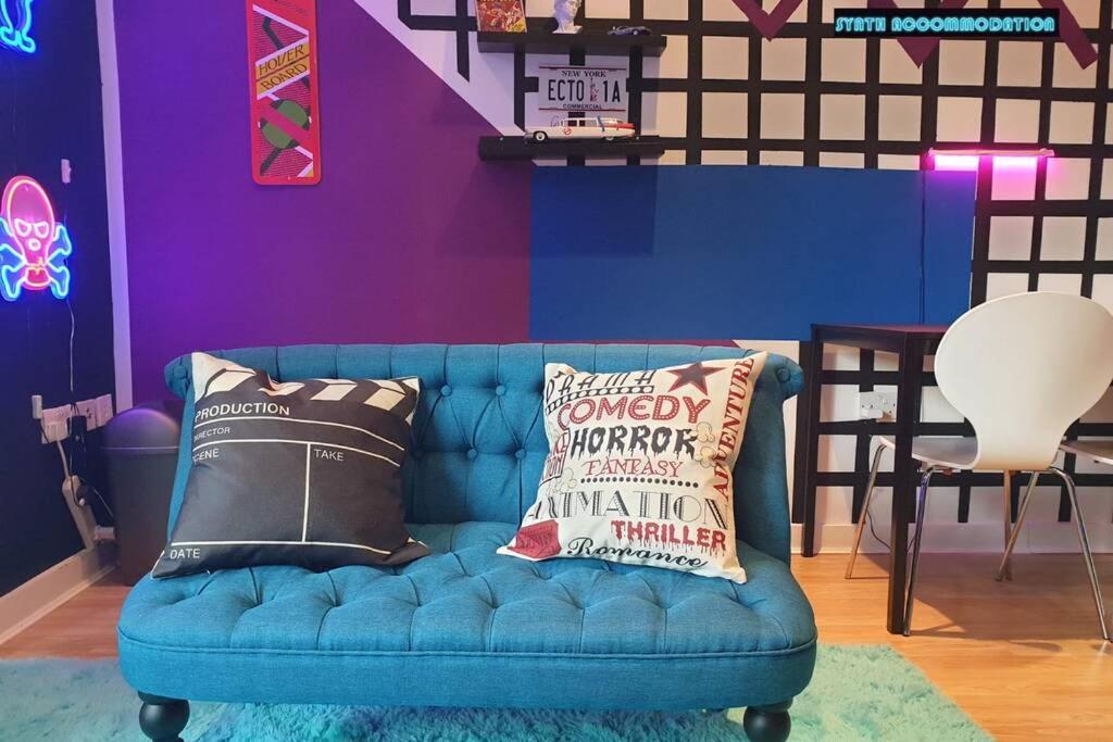 80S Retro 1Bed Studio Serviced Apartment Canary Wharf Perfect For Solo & Couple Travellers London Exterior photo